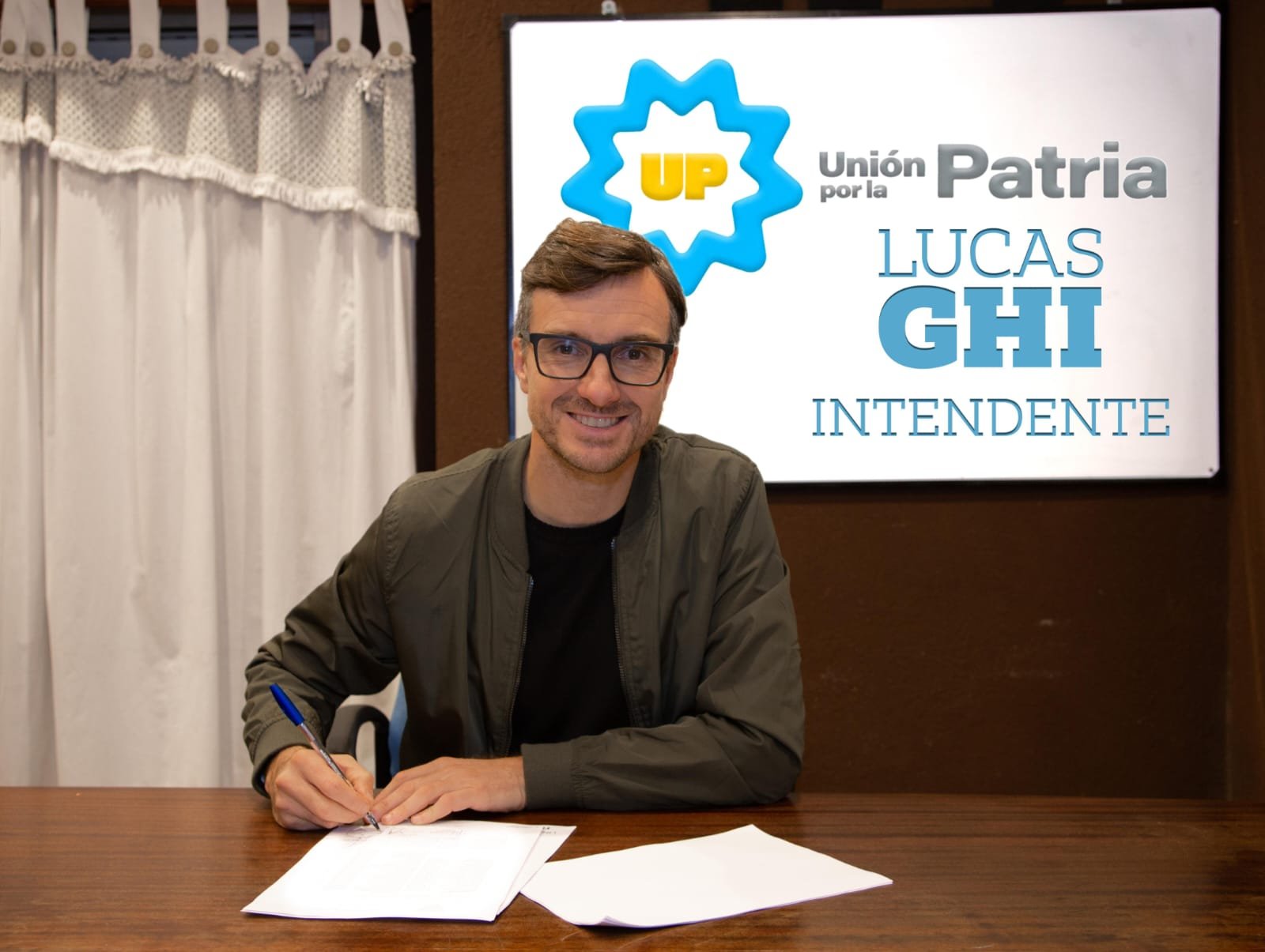 Encuesta en el Conurbano: Lucas Ghi es uno de los 7 intendentes que mejoró su imagen