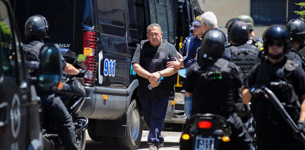 Prisión domiciliaria para Luis D’Elía tras presentar síntomas