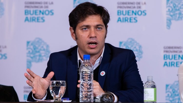 Kicillof: “Estamos analizando el uso obligatorio de tapabocas en la provincia»