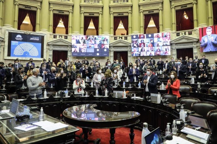 Emotivo homenaje de Sergio Massa a Meoni en Diputados